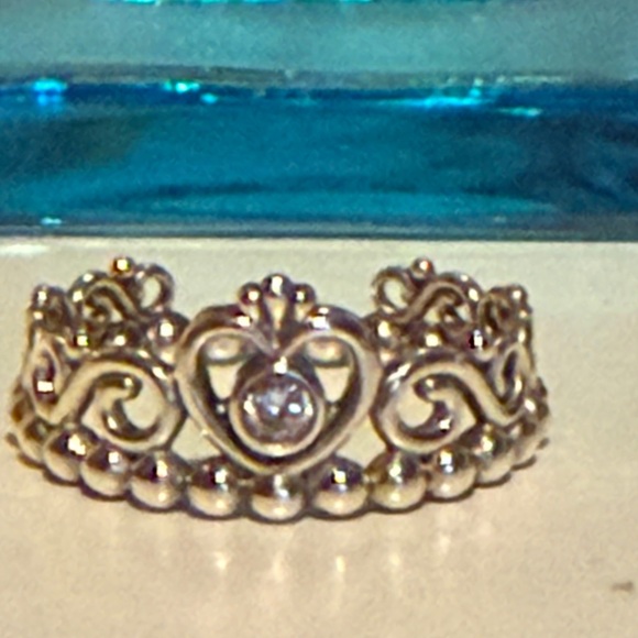 Pandora Silver Heart Tiara Ring - Picture 2 of 3